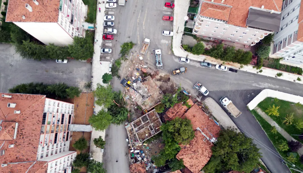 Çiftlik Çayırı Caddesi, 25 metre genişliğe kavuşuyor